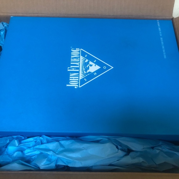 John Fluevog Brown Oxfords - Picture 2 of 3